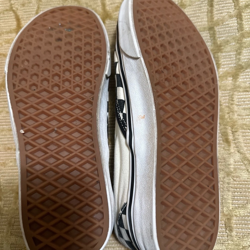 Size 8 women 6.5 men vans